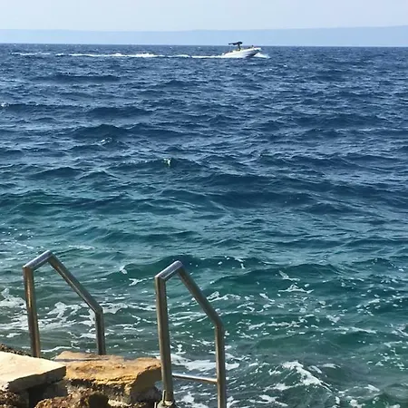 アパート The View **** *